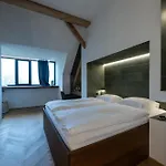 Hotel Lukas Kapeller Und Restaurant