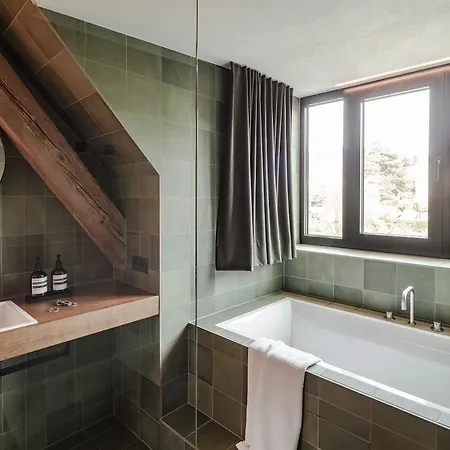 Hotel Lukas Kapeller Und Restaurant 4*