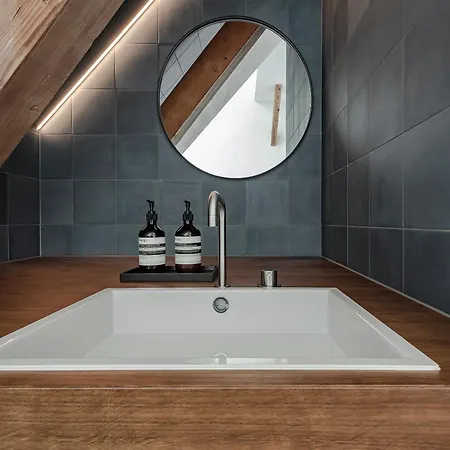 Lukas Kapeller Und Restaurant Hotel