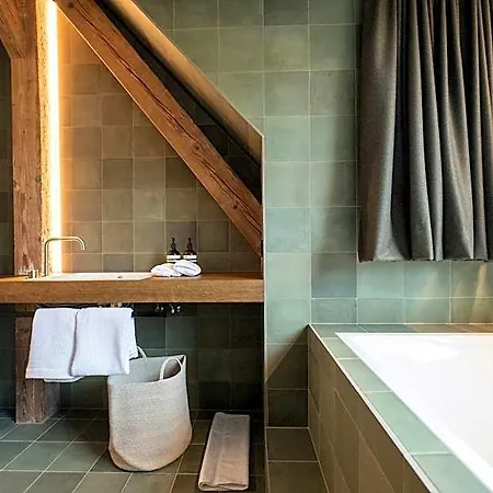 Lukas Kapeller Und Restaurant Hotel