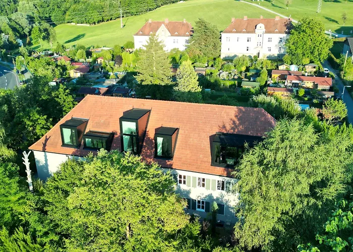 Otel Lukas Kapeller Und Restaurant