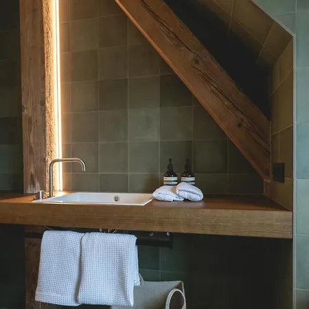 酒店 Lukas Kapeller Und Restaurant 4*