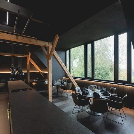 Lukas Kapeller Und Restaurant Hotel