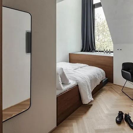 Lukas Kapeller Und Restaurant Hotel 4*
