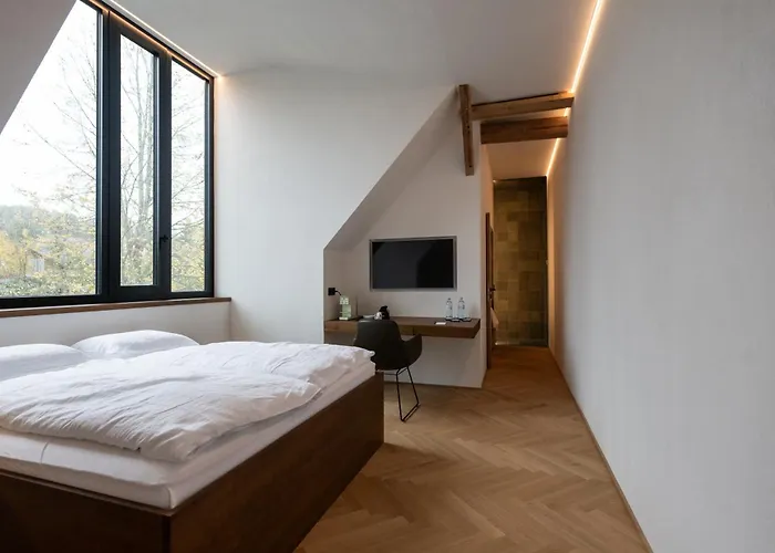 Lukas Kapeller Und Restaurant