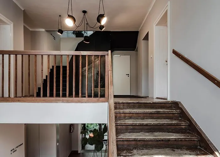 Lukas Kapeller Und Restaurant فندق