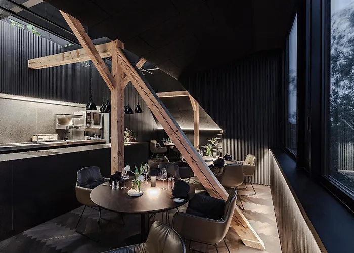 Lukas Kapeller Und Restaurant 4*